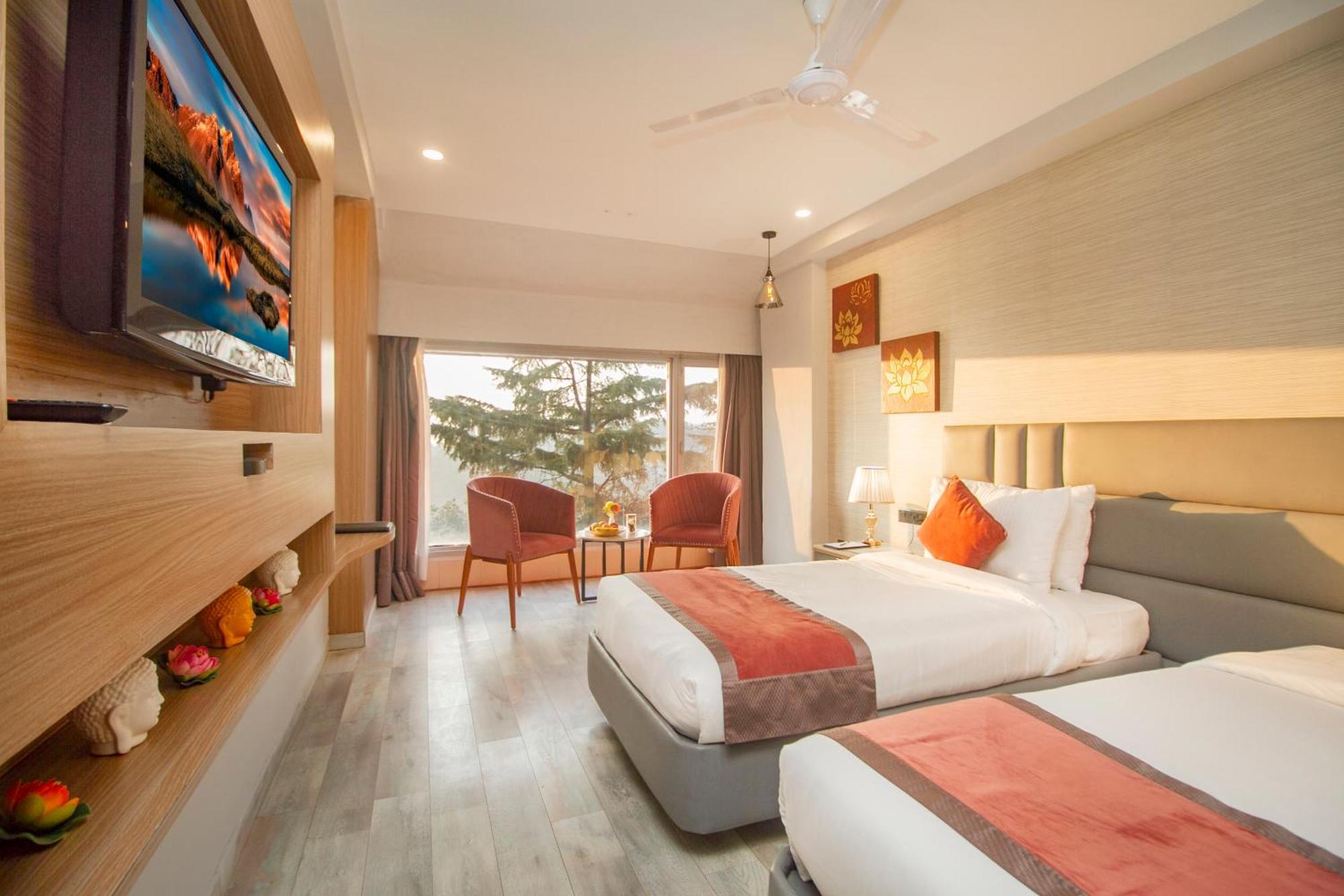 Amritara Surya, Mcleodganj, Dharamshala Hotel Екстериор снимка