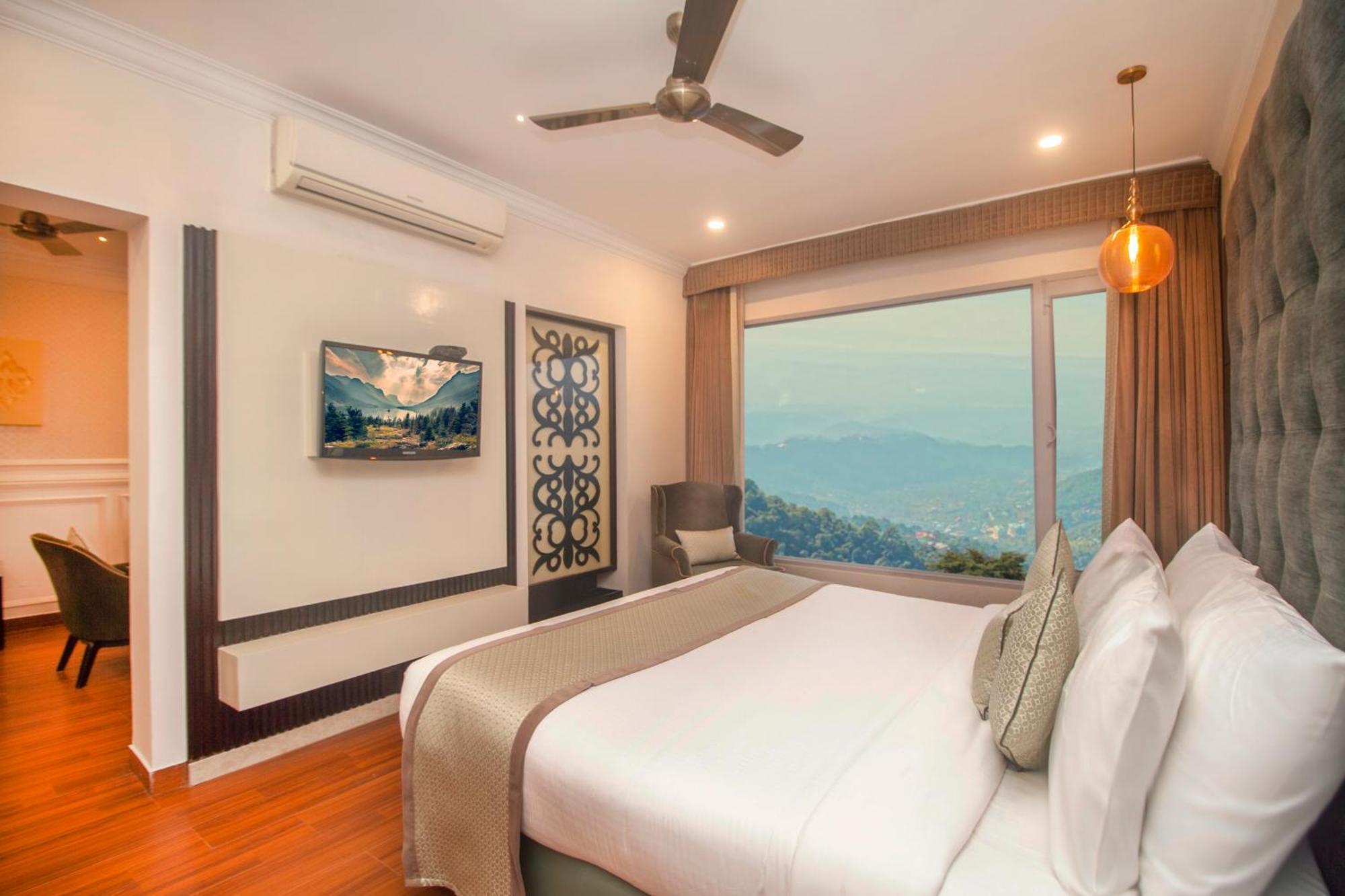 Amritara Surya, Mcleodganj, Dharamshala Hotel Екстериор снимка