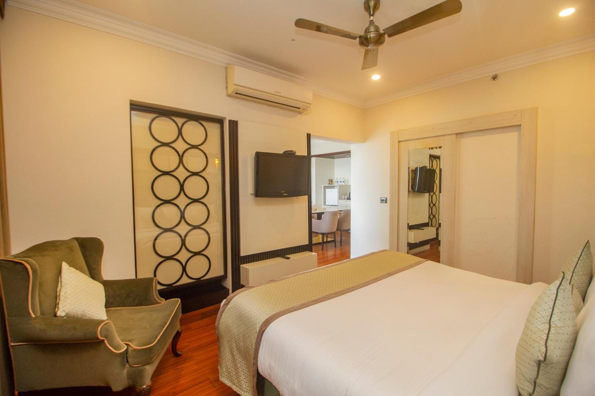 Amritara Surya, Mcleodganj, Dharamshala Hotel Екстериор снимка