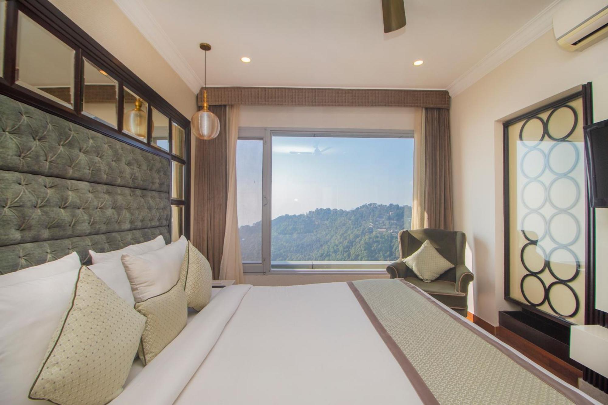 Amritara Surya, Mcleodganj, Dharamshala Hotel Екстериор снимка