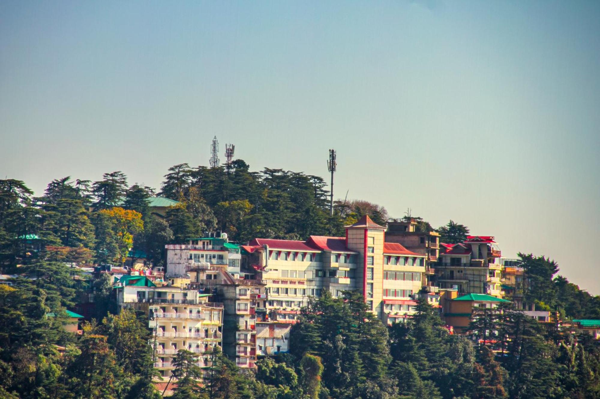 Amritara Surya, Mcleodganj, Dharamshala Hotel Екстериор снимка