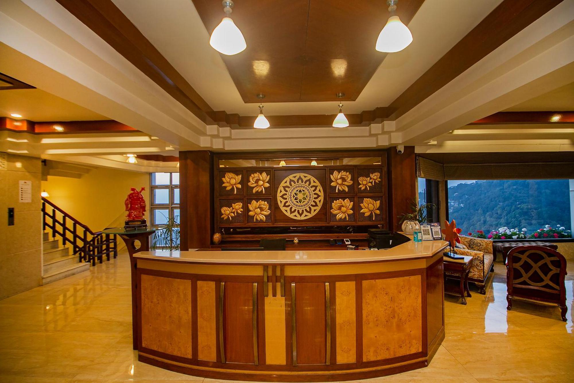 Amritara Surya, Mcleodganj, Dharamshala Hotel Екстериор снимка