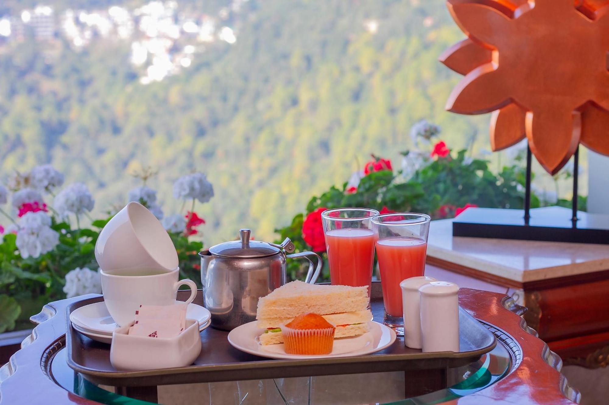 Amritara Surya, Mcleodganj, Dharamshala Hotel Екстериор снимка